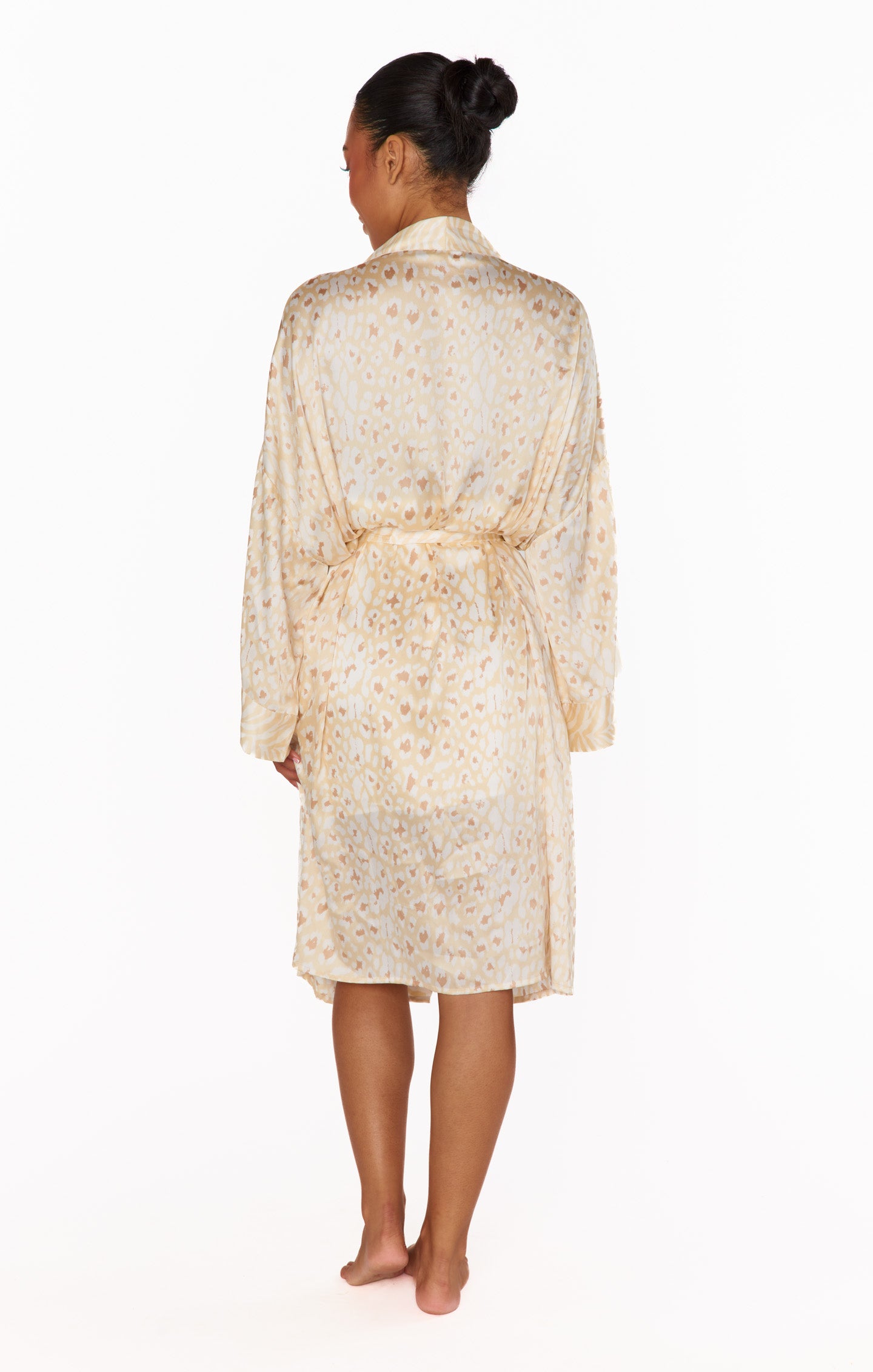 Mumu x Curateur The Harlow Robe ~ Animal Print – Mumu
